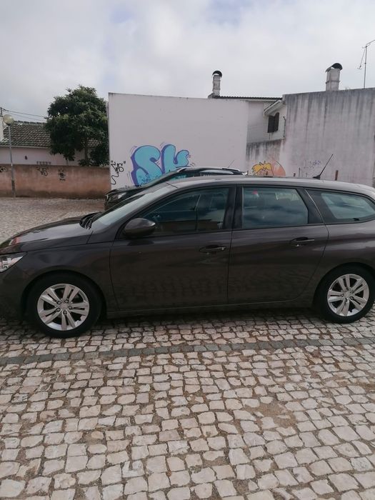 Peugeot 308 em ótimo estado