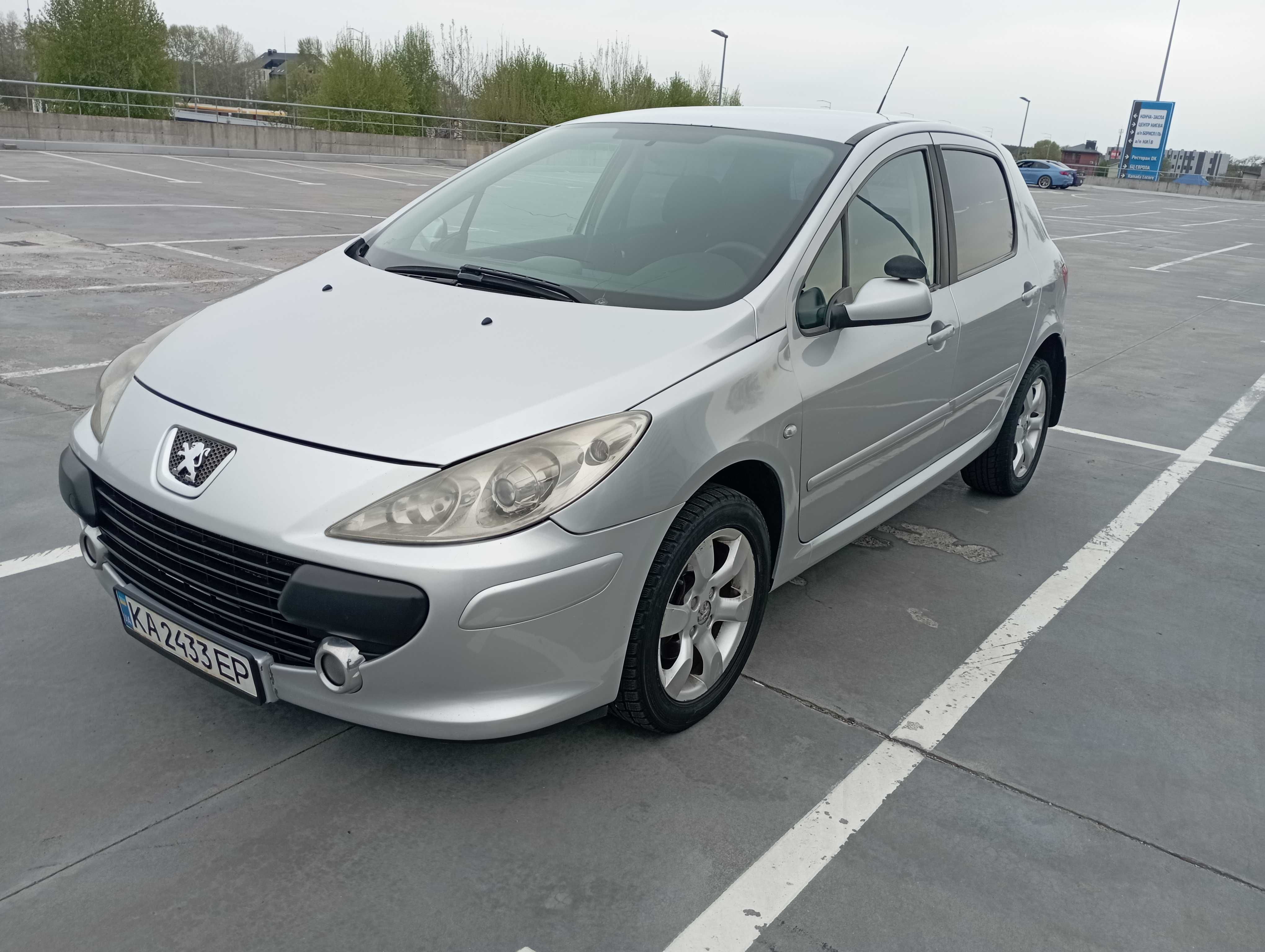 Peugeot 307 2.0 бензин, автомат в гарному стані