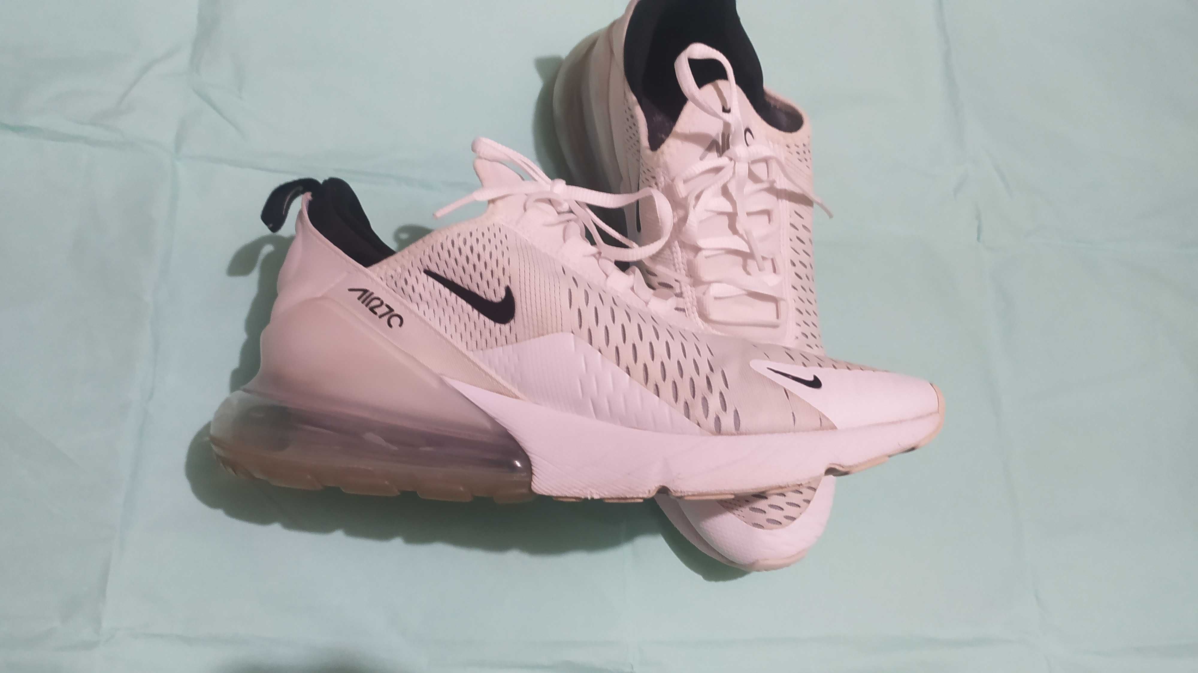 Nike Air max 270.  42р.