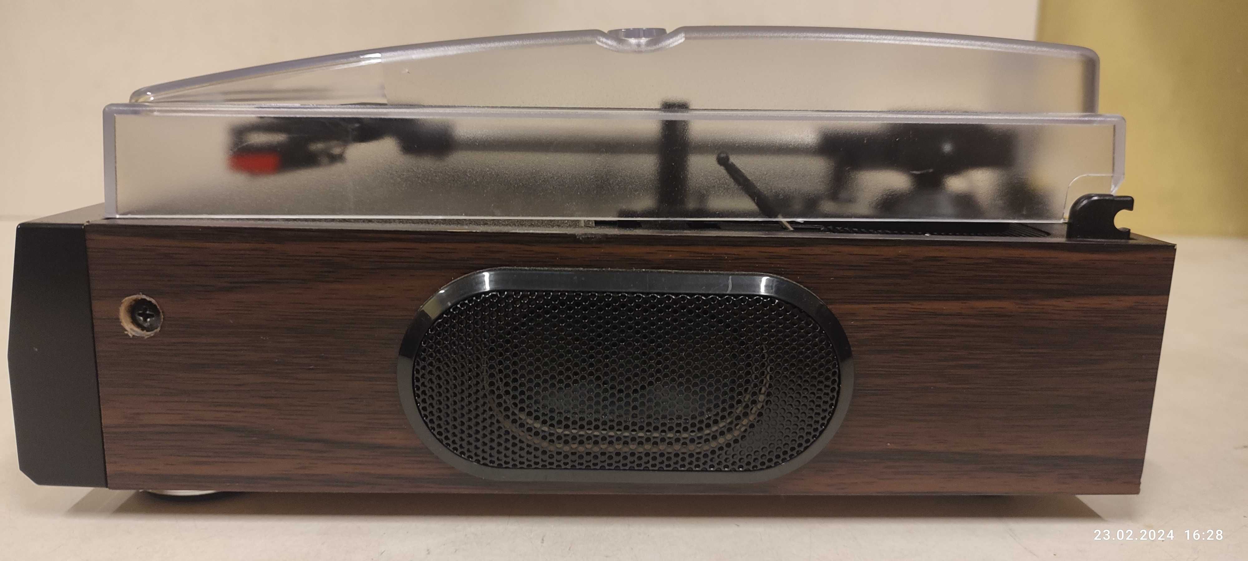 Gramofon RP102B Fenton głośniki bluetooth.