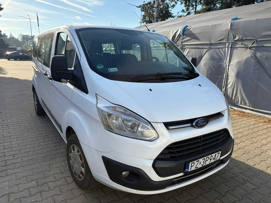 Ford Transit Custom 2017r 2l diesel 130KM 9 osobowy