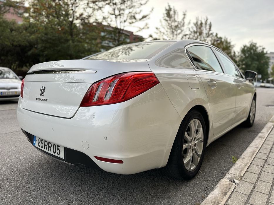Peugeot 508 Hibrido full extras