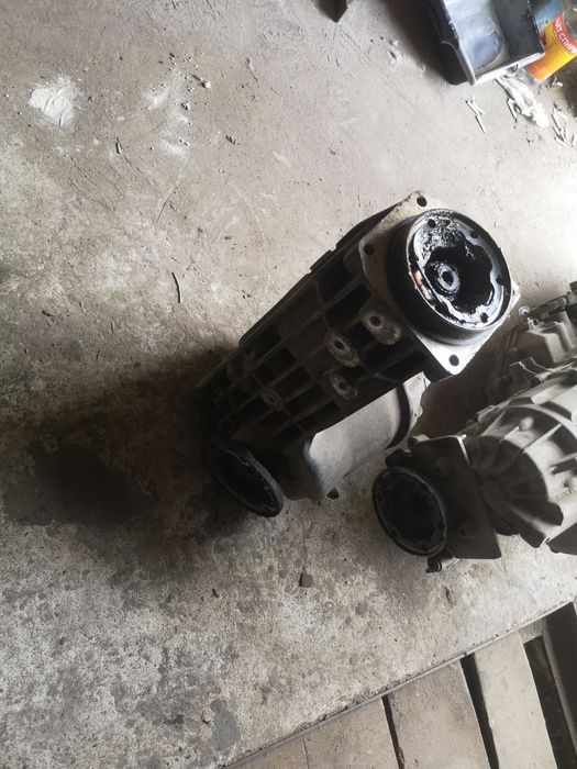 Редуктор Audi A8 D2 4.2 ABZ DNW задний quattro