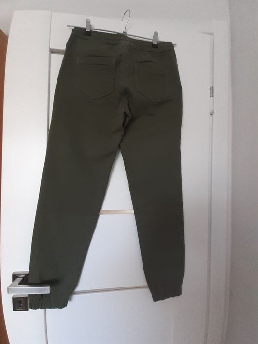 Spodnie jogery khaki BLUE MOTION r. M bawełna