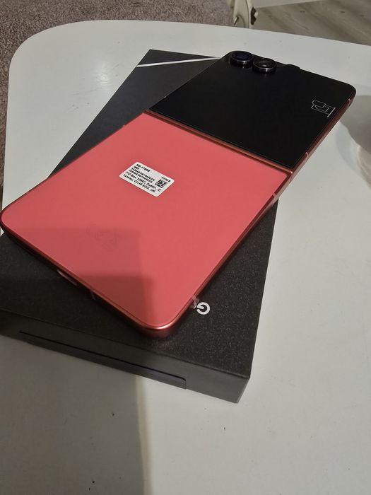 Samsung z flip 7 nowy