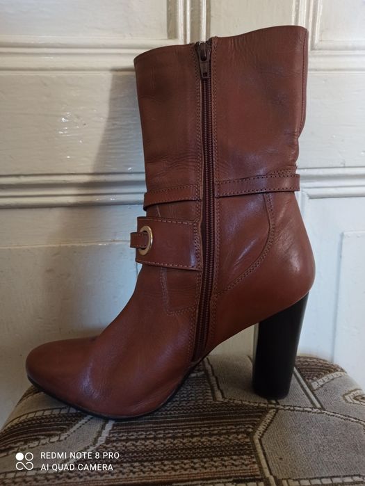 Kozaczki kozaki botki na obcacie skóra naturalna karmel Next rozmiar 4