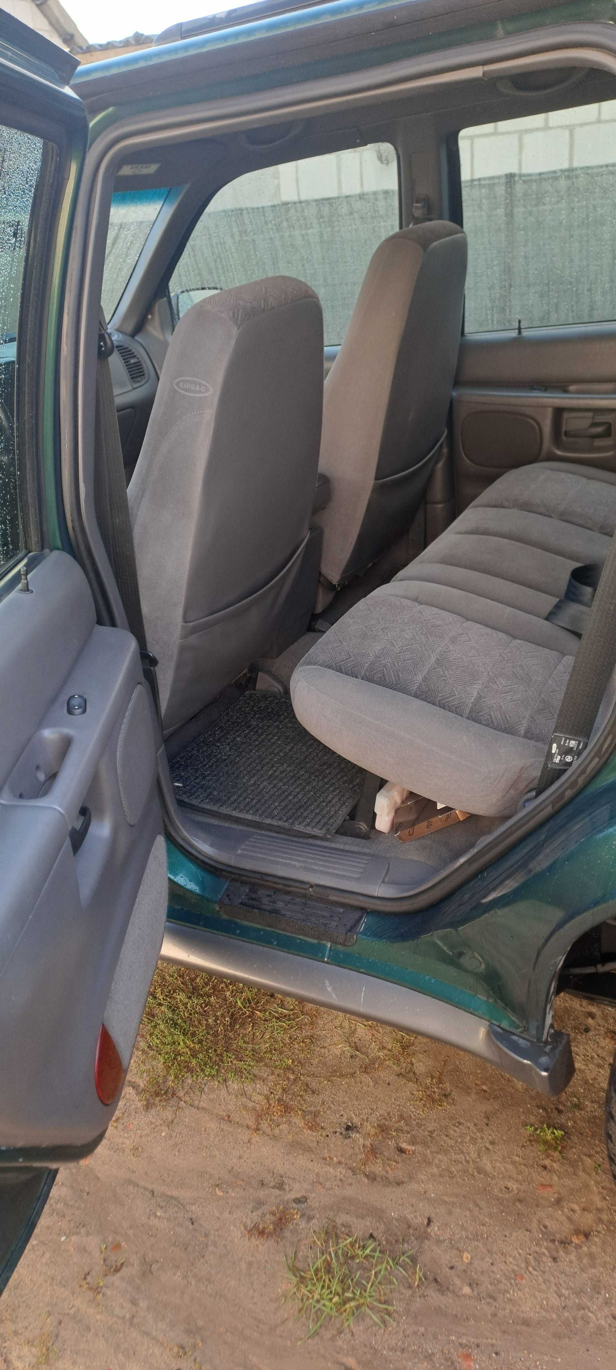 Ford Explorer 4.0 v6 zadbany bez rdzy