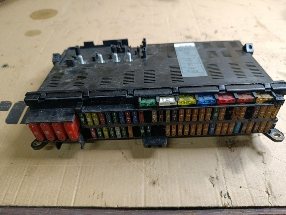 BMW X5 E53 lift m57d30 218km- skrzynka bezpieczników