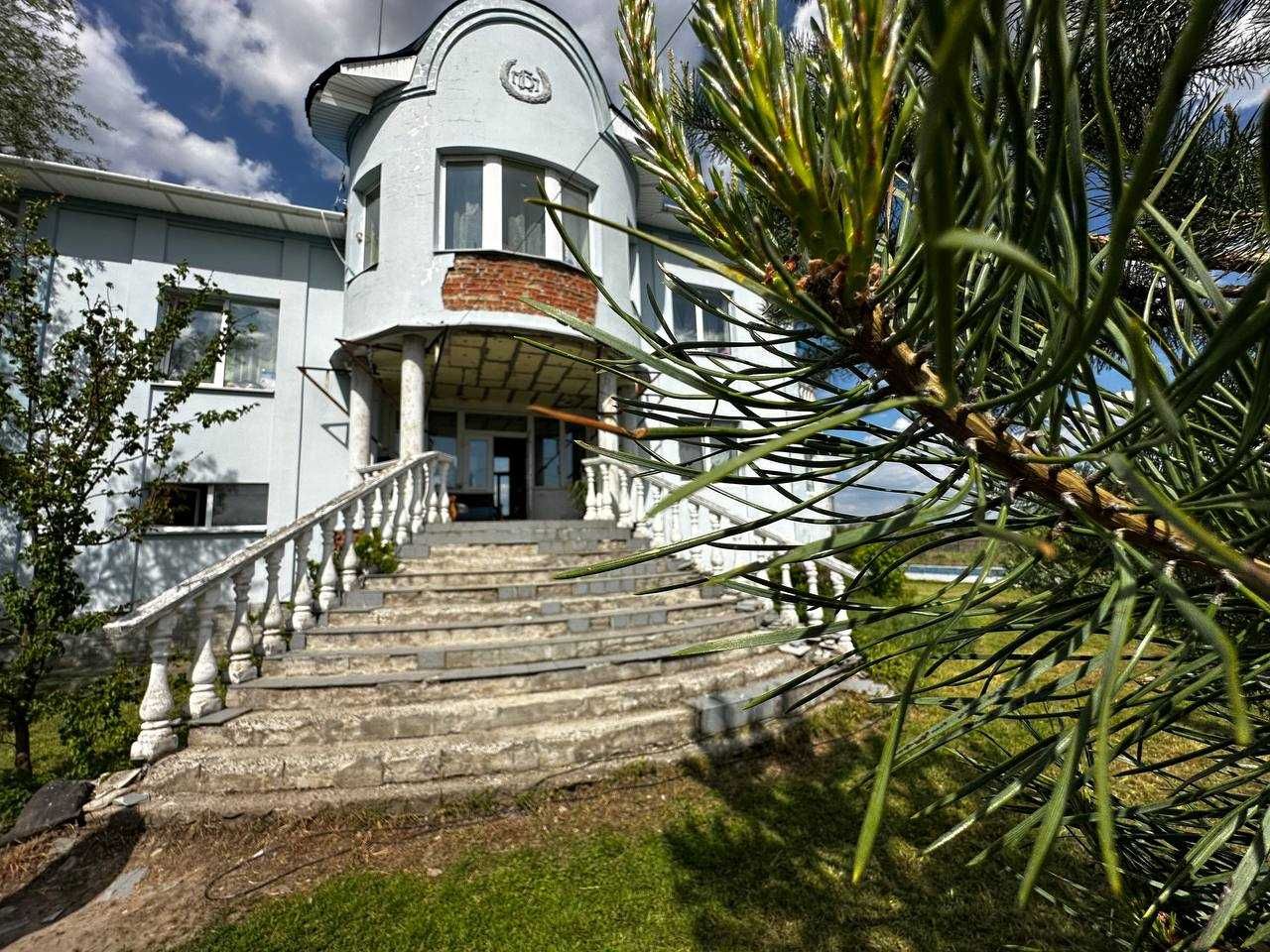Продаж дачі 430 м2 з ділянкою 24 сотки М.-Рубежівка ID674