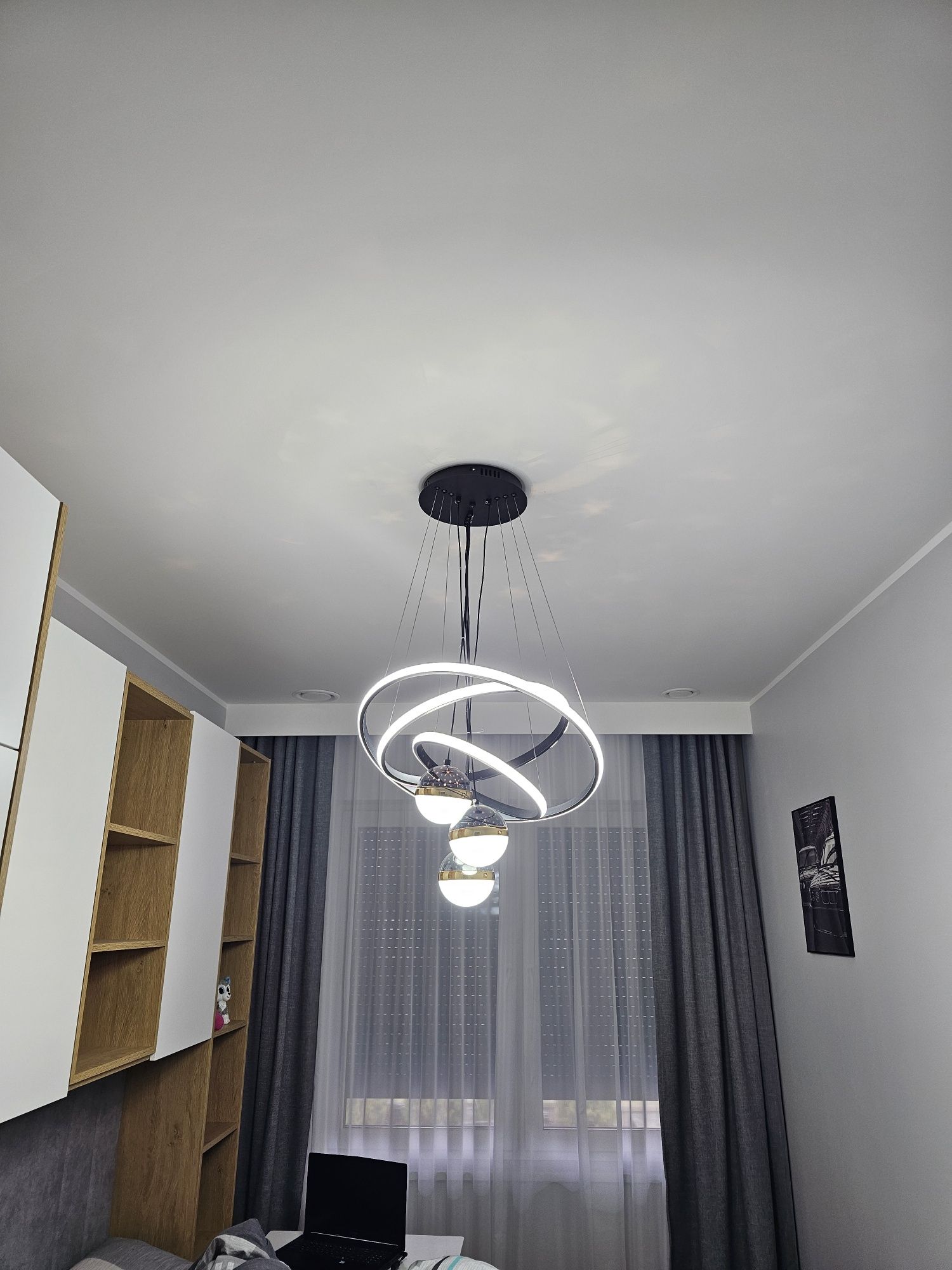 Żyrandol led ring plus kule