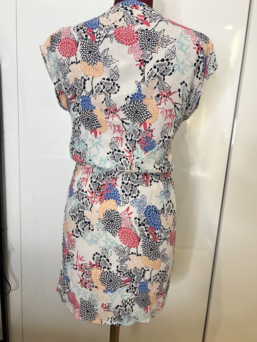 Vestido manga curta Naf Naf tam. 34