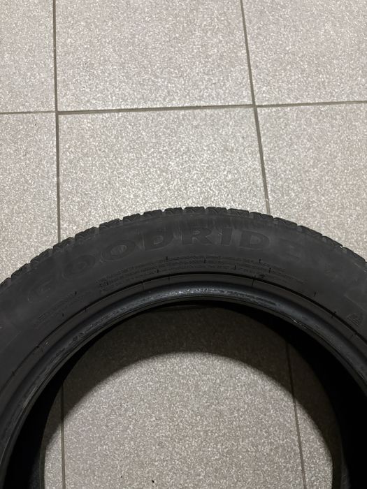 Opony Goodride All season elite