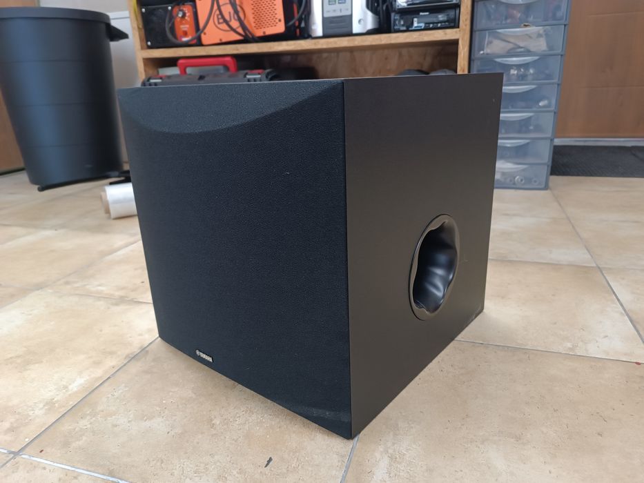 Subwoofer Yamaha NS-SW100