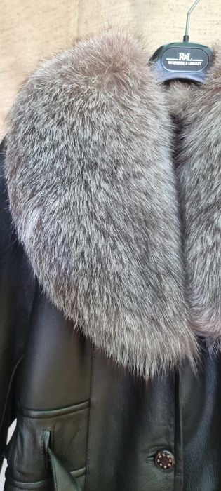 Женская дубленка  зима новая Турция м л с воротник чернобурки под пояс