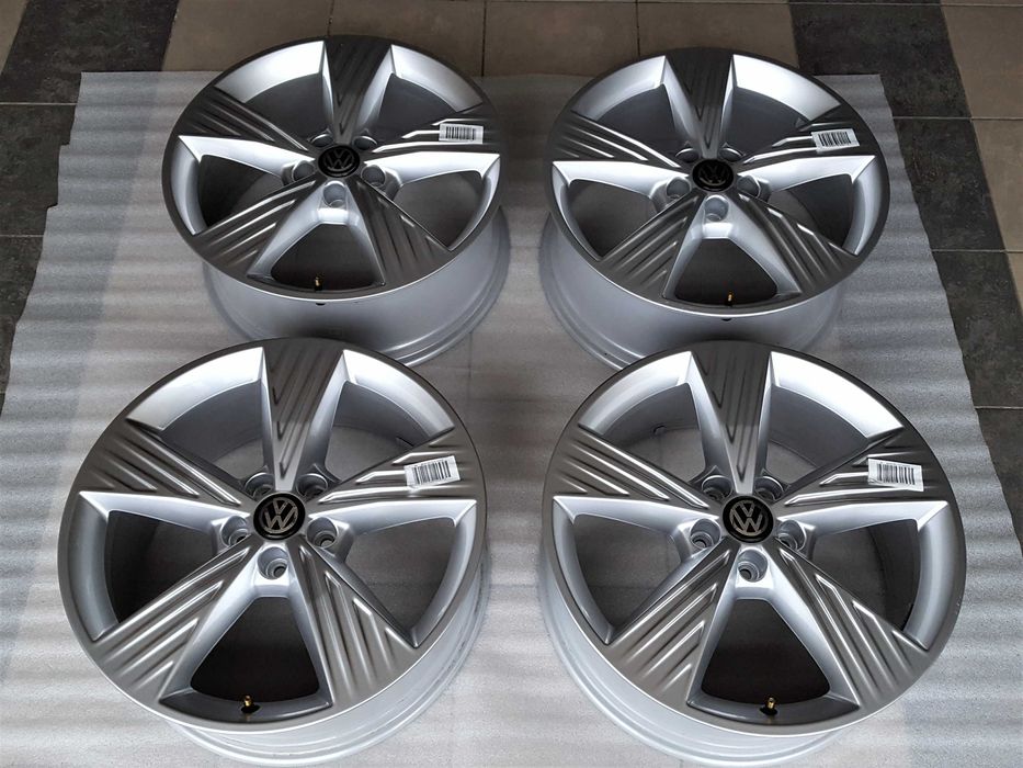 Alufelgi 19 5x112 VW Passat Tiguan Arteon Golf Jetta Touran T-Roc 241#