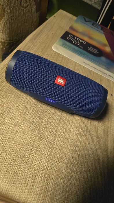Głośnik JBL przenośny