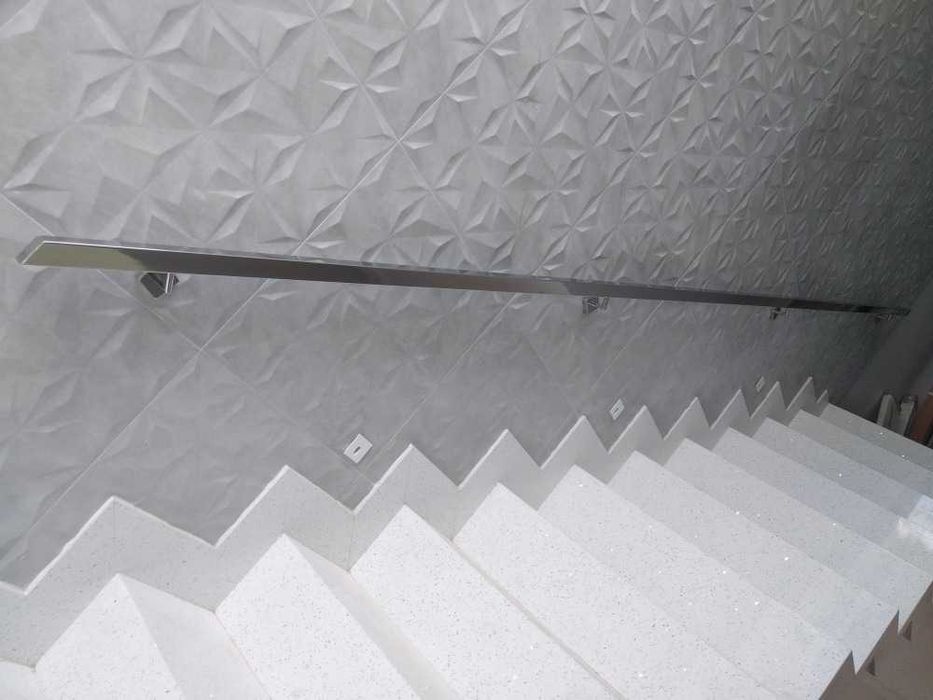 Corrimão de parede em aço inox