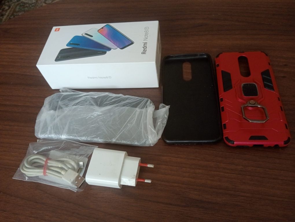 Cмартфон Redmi  8