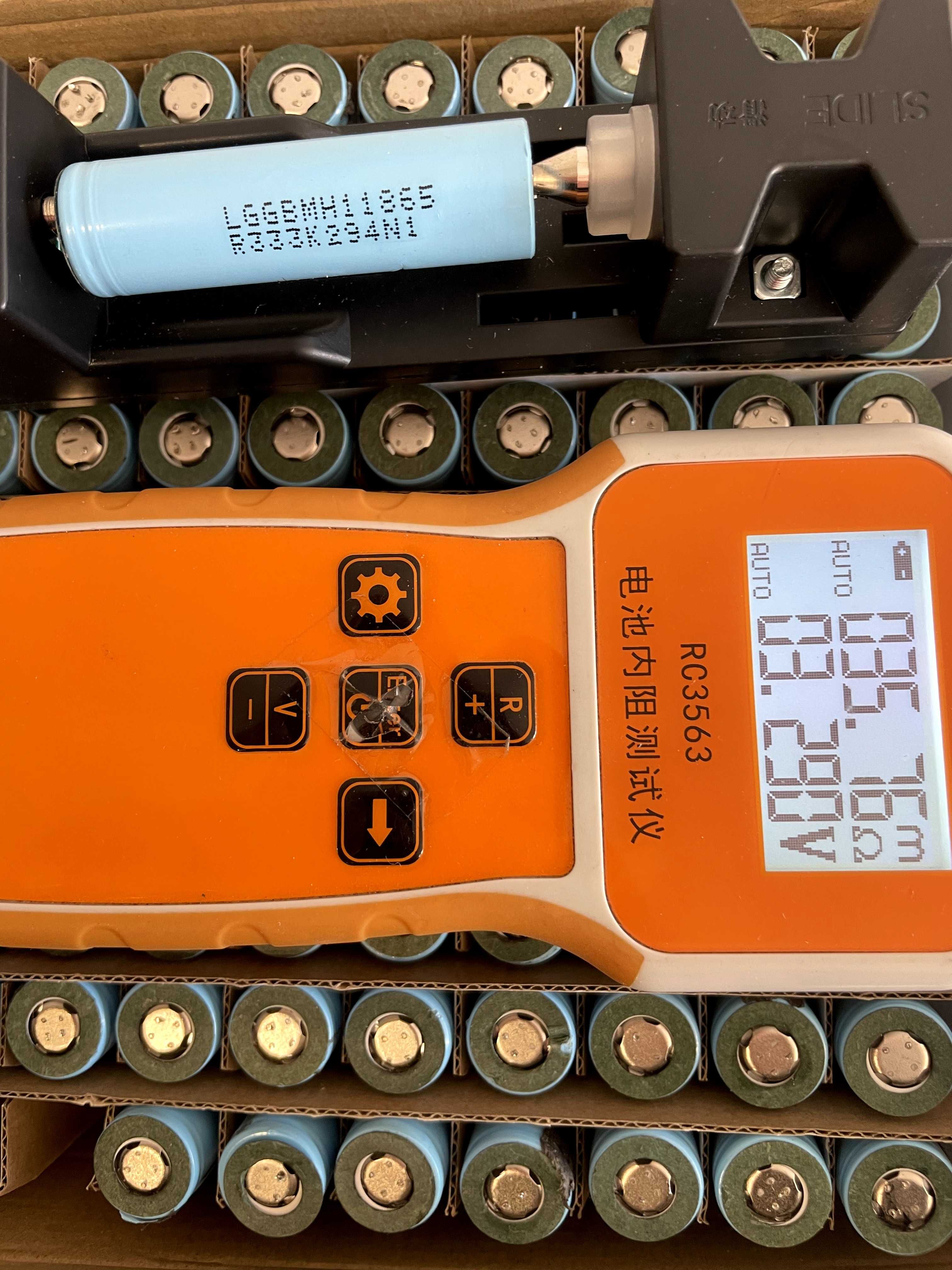 Akumulator ogniwo 18650 LG MH1 - 100szt