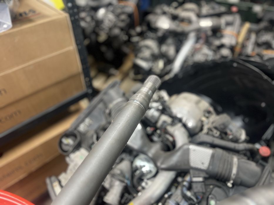 засверлена полуось 30 зубів ліва права sprinter w906-907 vw crafter