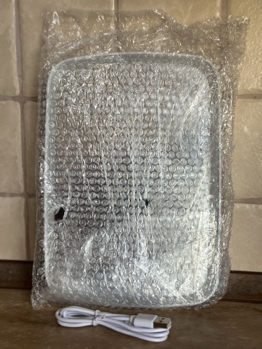 Дзеркало з підсвіткою