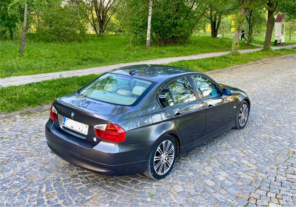 BMW e90 2.0 diesel,320d,M47,seria 3 e90,rzorzad z przodu,styling,sport