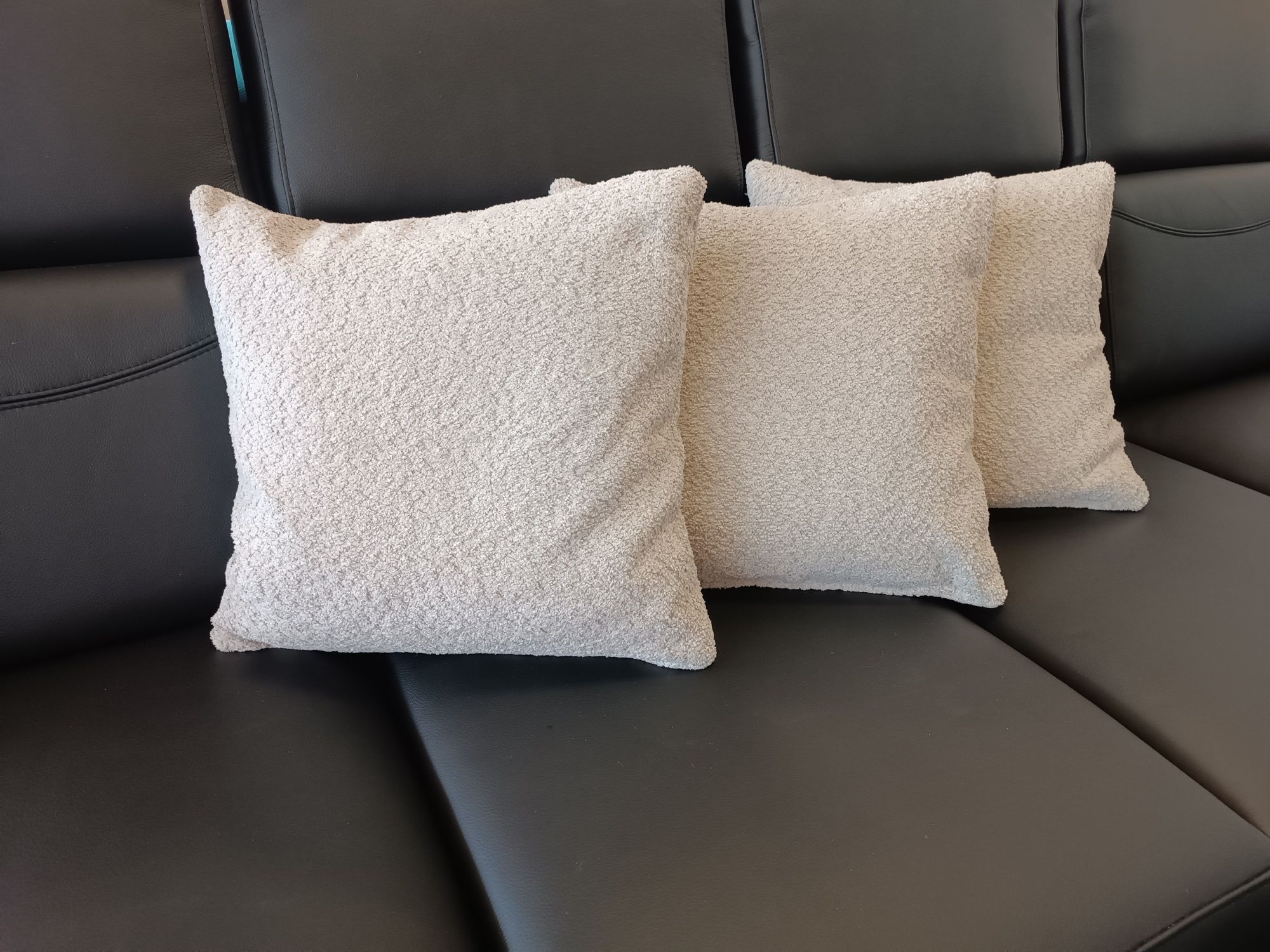Poduszki 45x45 cm w Tkaninie Ecru . Jasiek. 3 szt. NOWE