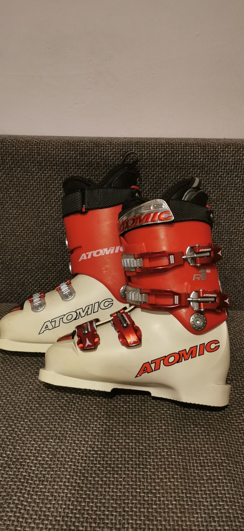 Buty Atomic RT TI Red. 284mm