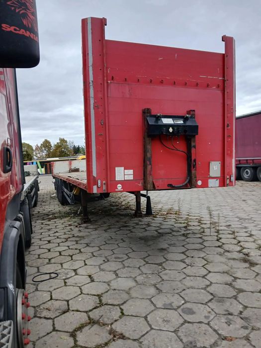 Schwarzmuller  Naczepa Schwarzmuller platforma 13,6 m.