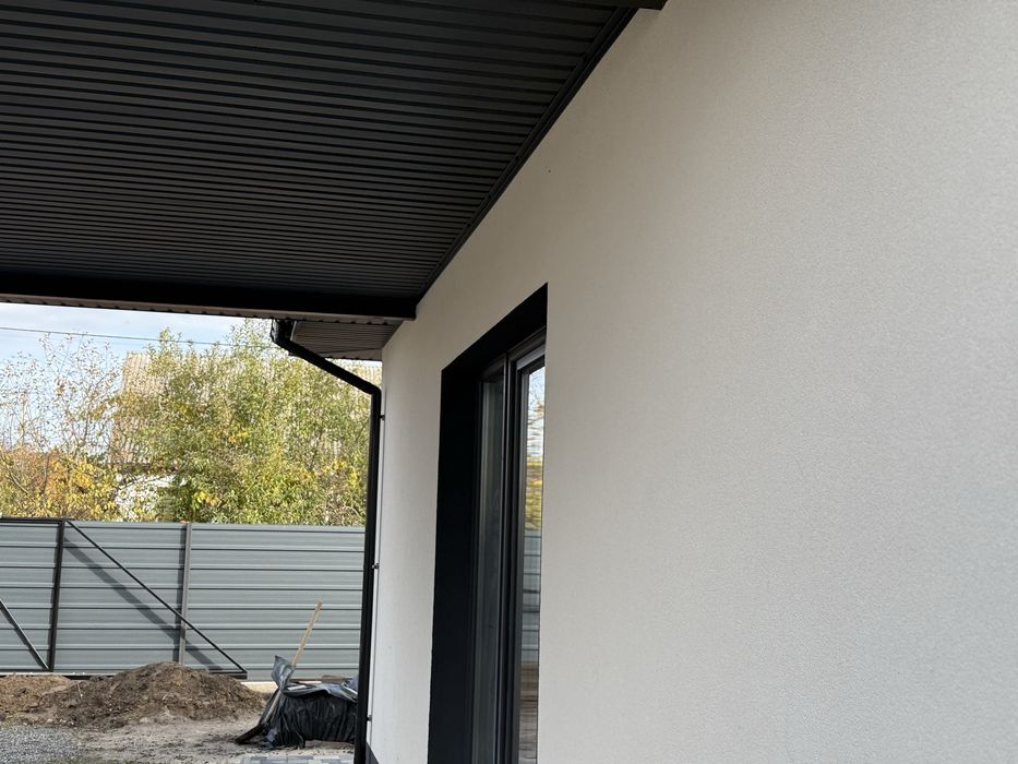 Новий будинок з газом, щойно збудований єОселя