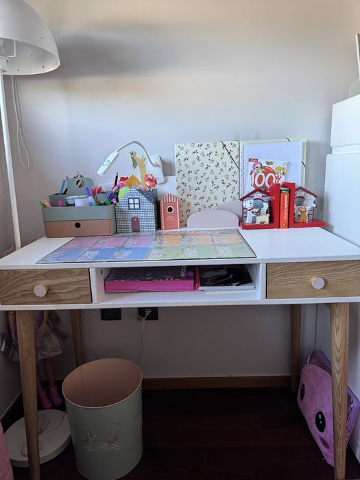 Secretaria madeira rosa