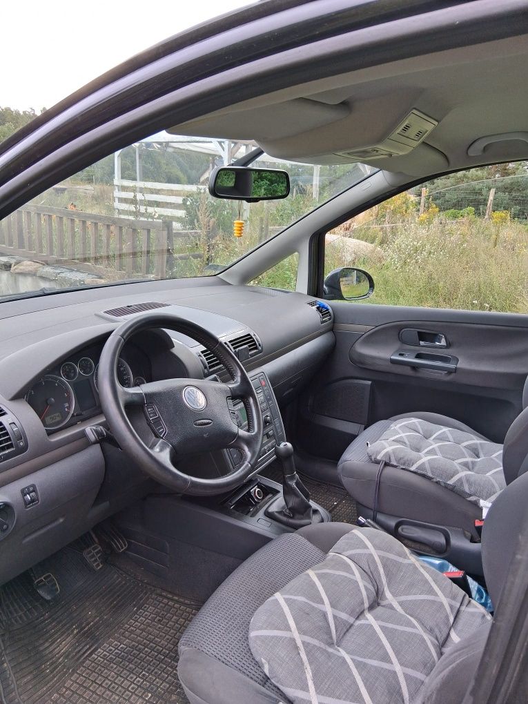 Volkswagen Sharan 1.9d 2007 r.