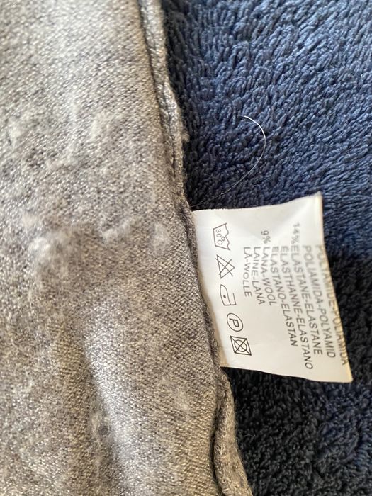 Гольф жіночий, сірого кольору