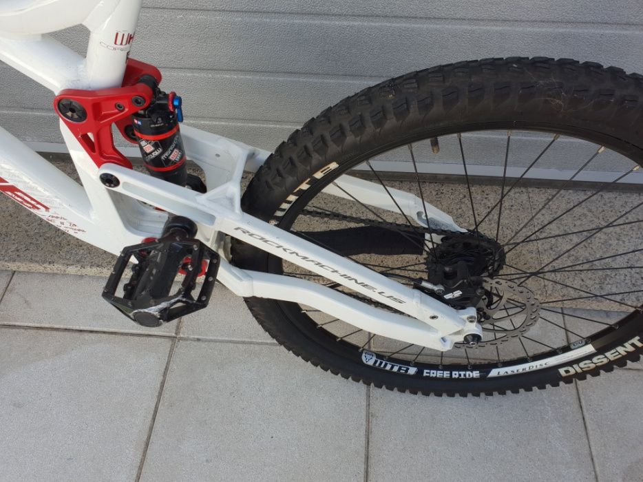 Vendo bicicleta Downhill Rock Machine Whizz