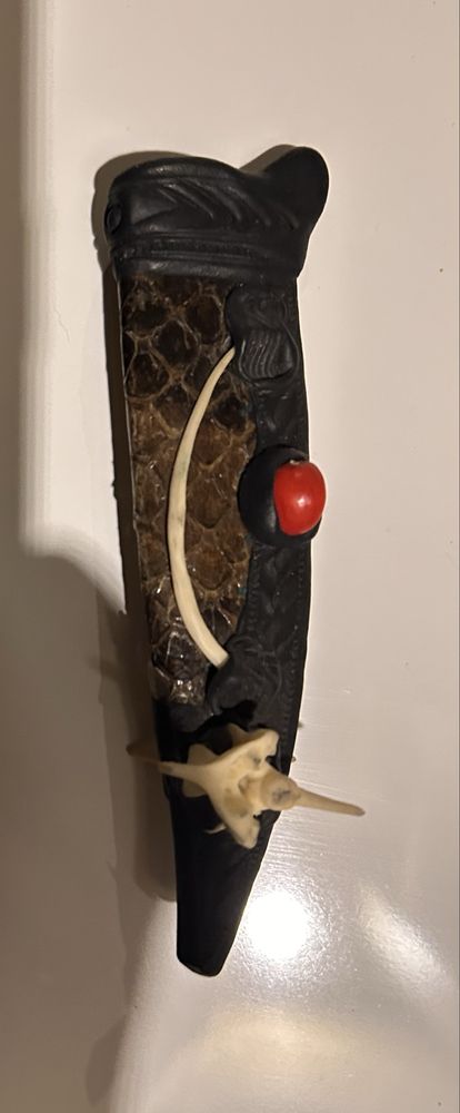 Punhal decorarivo