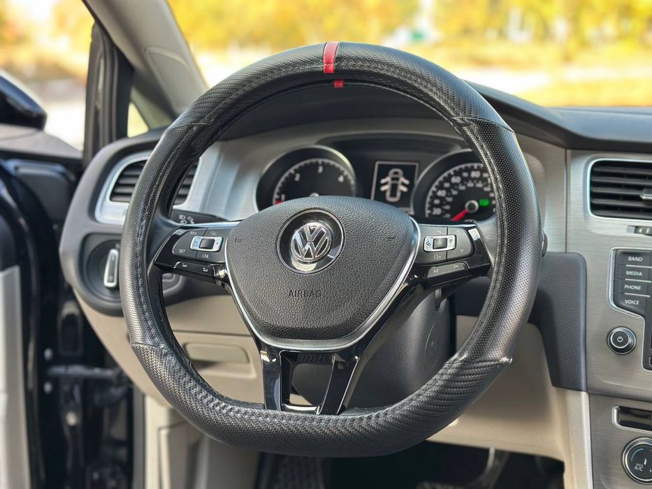Volkswagen Golf 2015 2.0 дизель