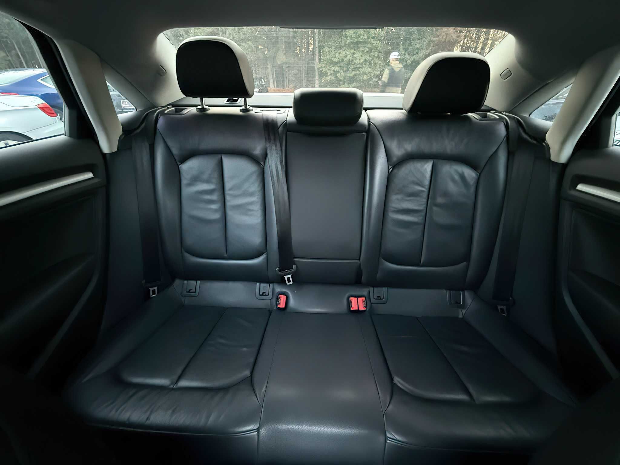 Audi A3      2015