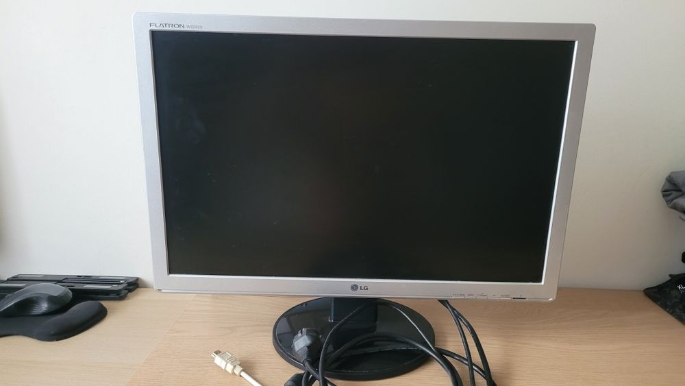 Monitor LG Flatron W2242S
