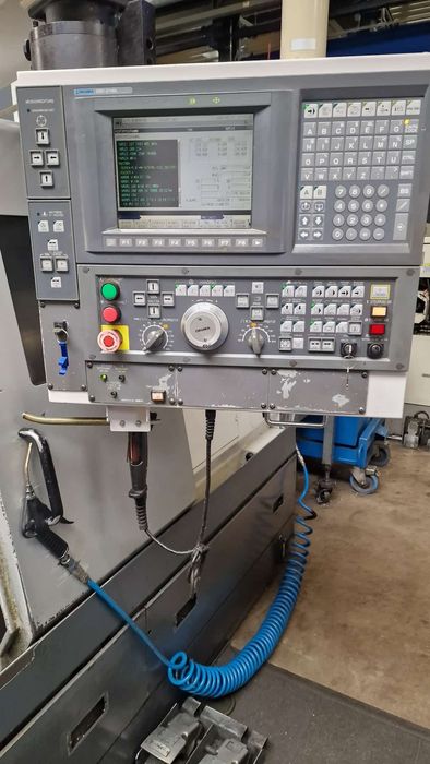 Токарно-фрезерний верстат (токарный станок) Okuma LB300M
