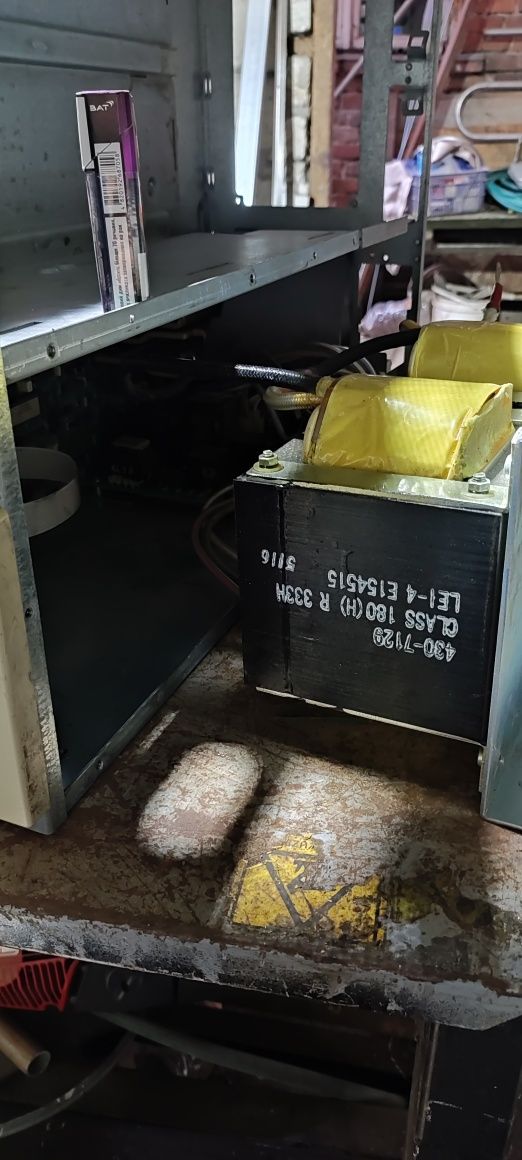 Інвертор 48/220 APC Smart UPS 5000ВА SUA5000xli 5U.