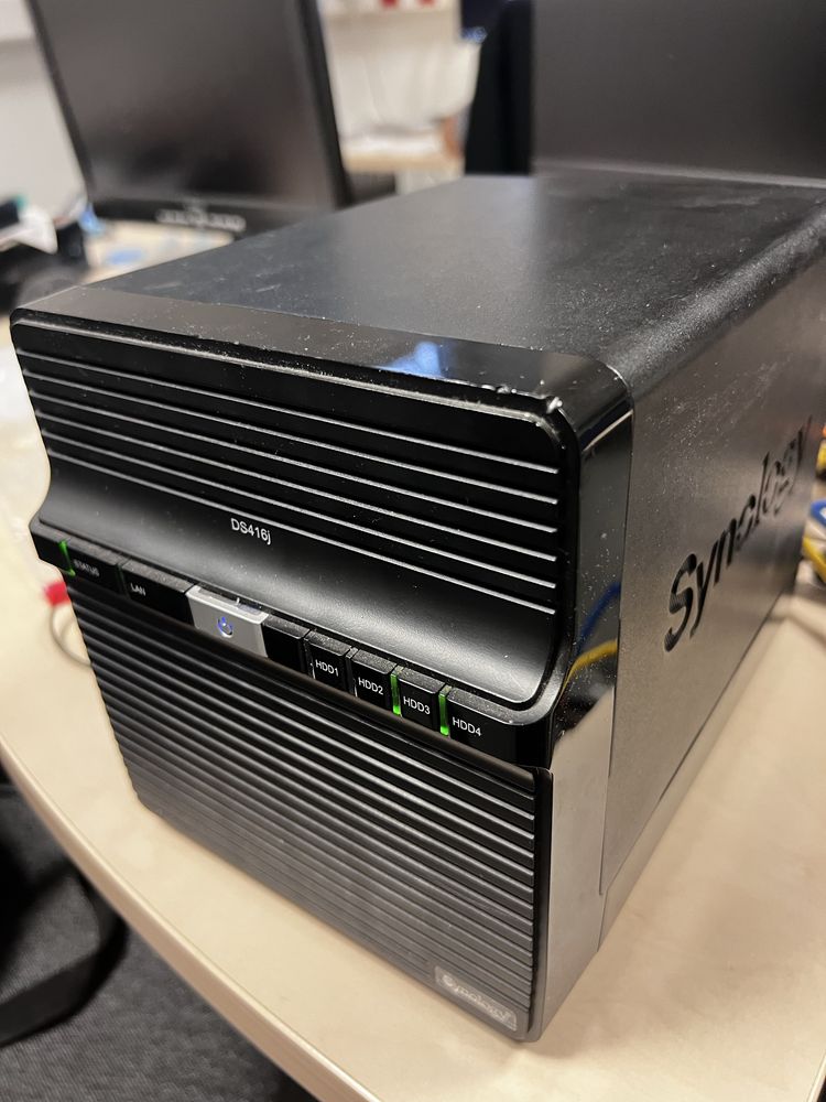 NAS Synology DS416j