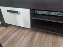 Szawka RTV pod telewizor