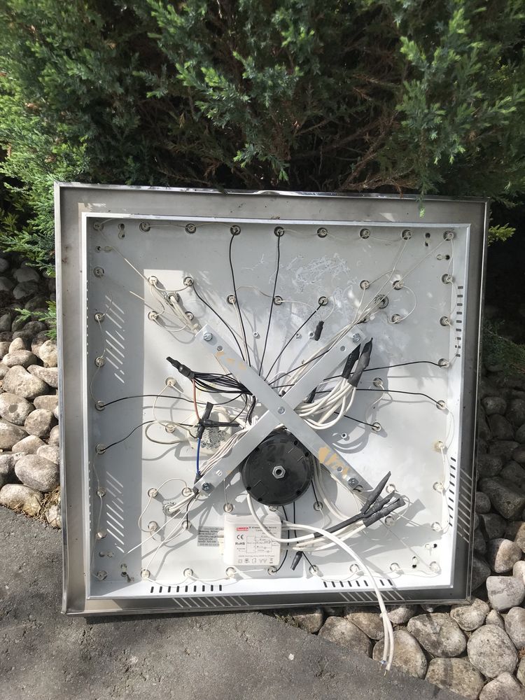 Sprzedam lampe sufitową