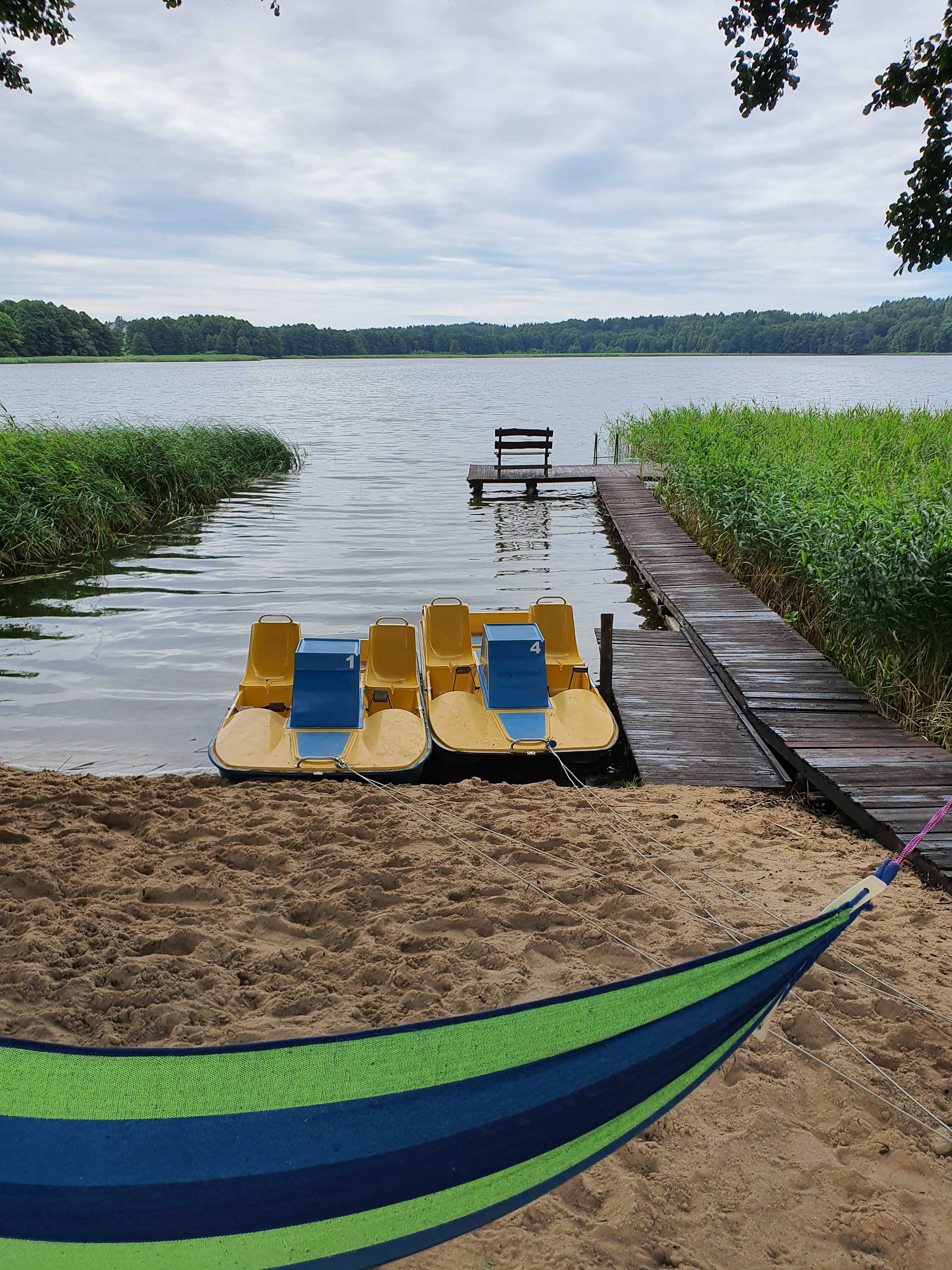 Super Domki nad jeziorem mają klimatyzację jacuzzi MAZURY