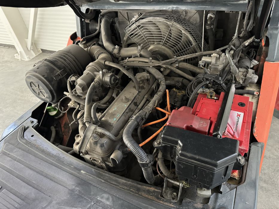 Продаж навантажувача TOYOTA 02-8FGF15, 2009 року в ідеальному стані!