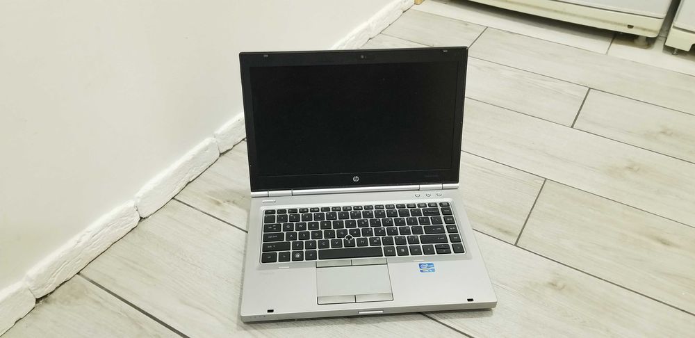 Ноутбук HP ProBook 8460p I5-2540M/ 2 Gb