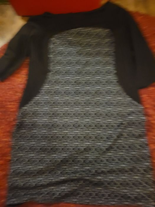 Wyprzedaż Bardzo ładna sukienka włoska