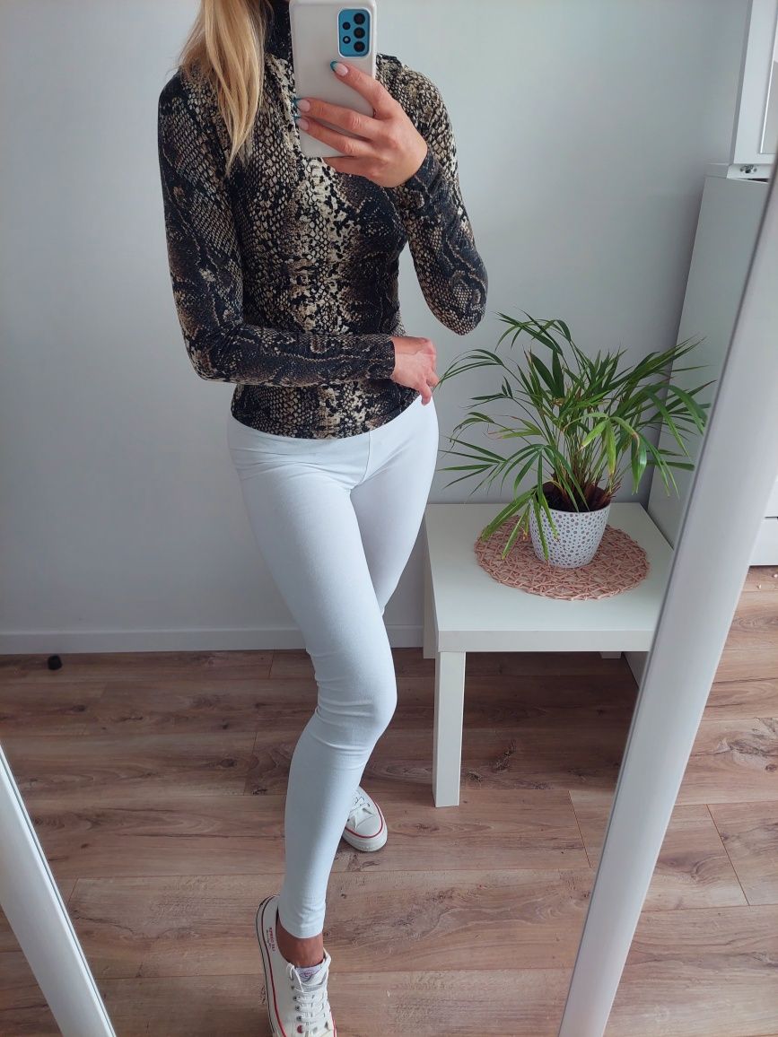 Bluzka zwierzęcy wzór Stradivarius