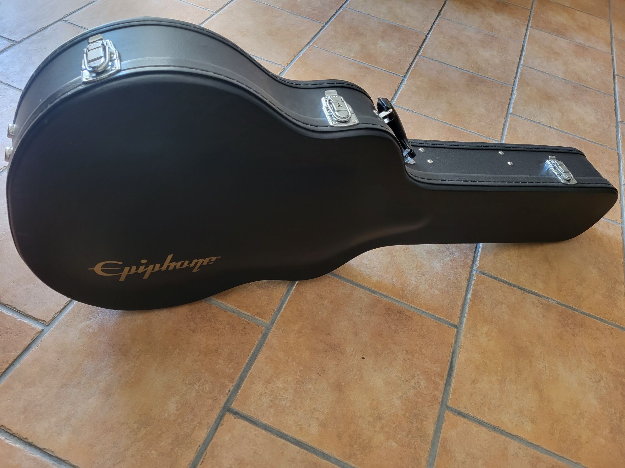 Estojo rígido Epiphone para guitarra elétrica