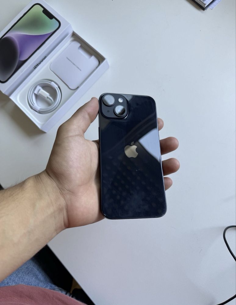 Iphone 14 256g preto meia noite